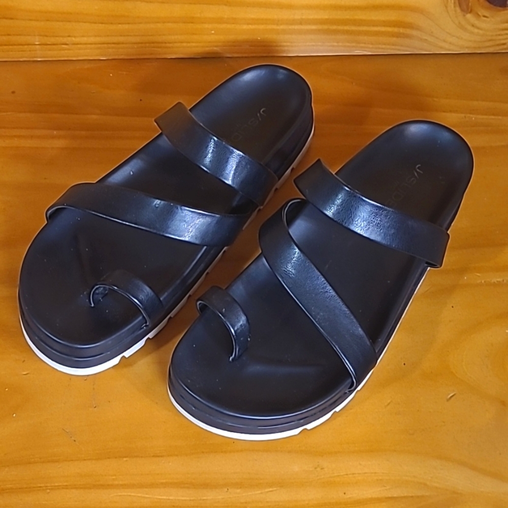 J Slides Black Cross-Strap Toe-Ring Platform Sandals